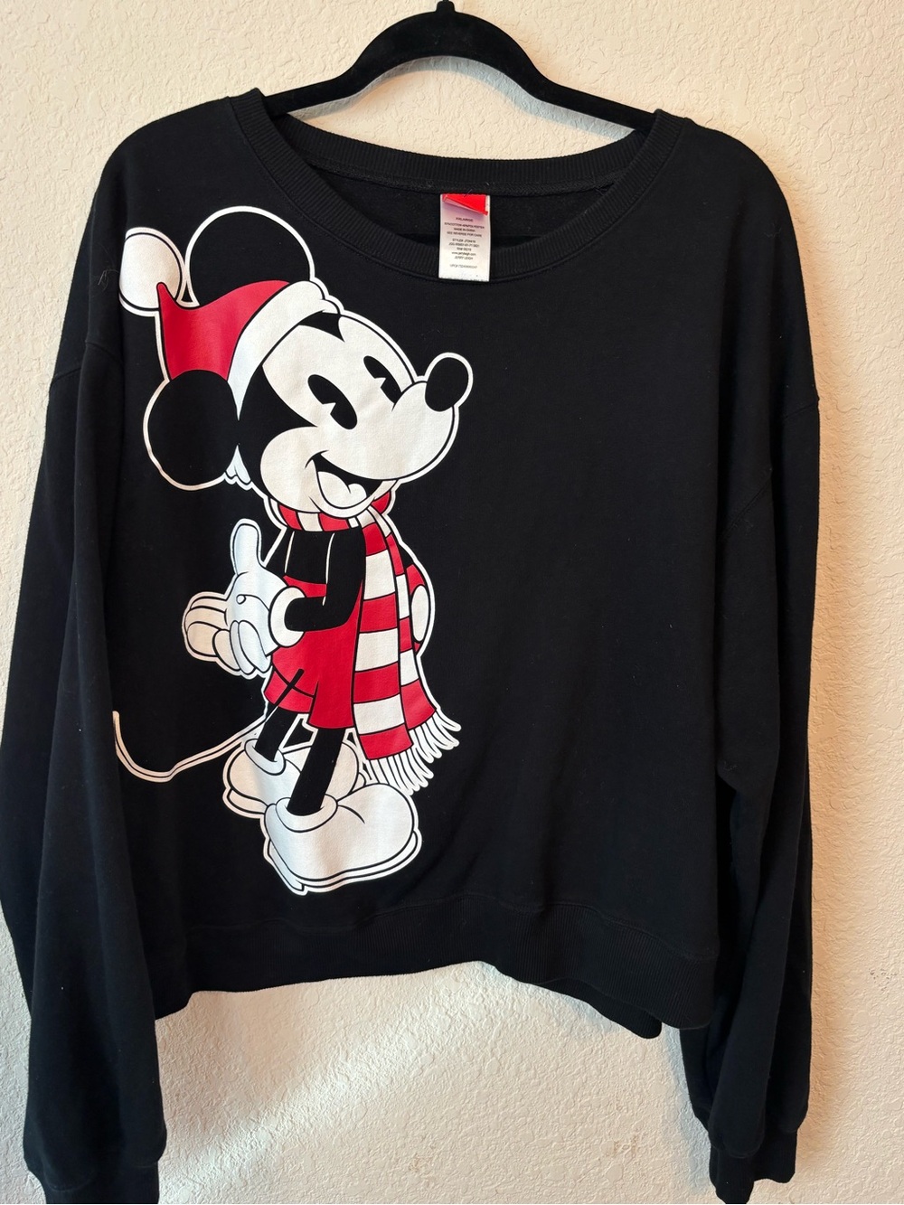 Disney Mickey Mouse Christmas Sweatshirt Black Red Graphic Pullover XXL